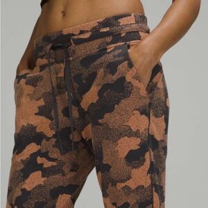 Lululemon Ready To Rulu Jogger Orange Grey Camo Size 6